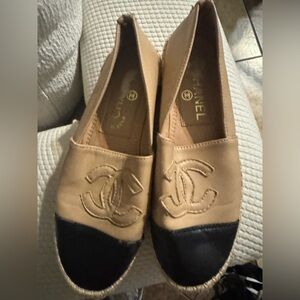 CHANEL Cream and Black Espadrilles with Iconic CC Logo